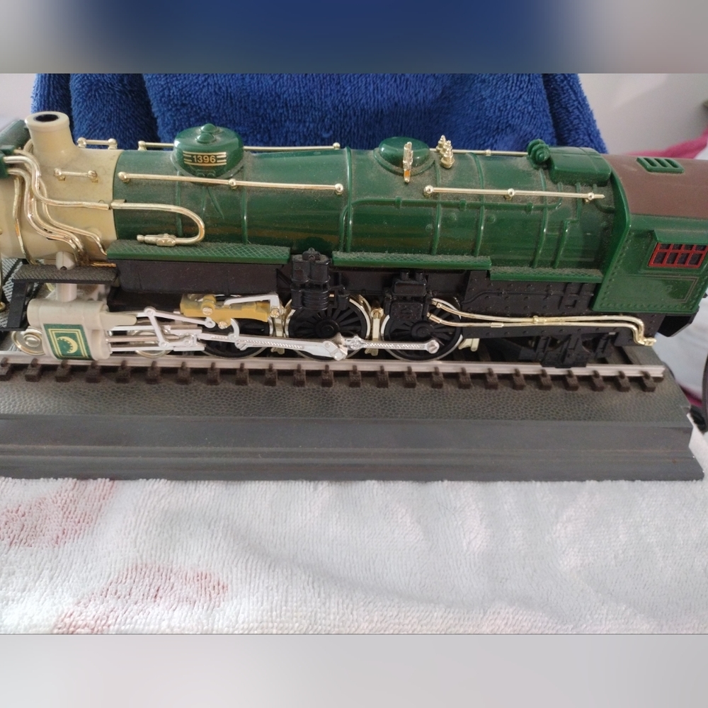 Vintage Telemania Train Locomotive Phone Crescent 1925